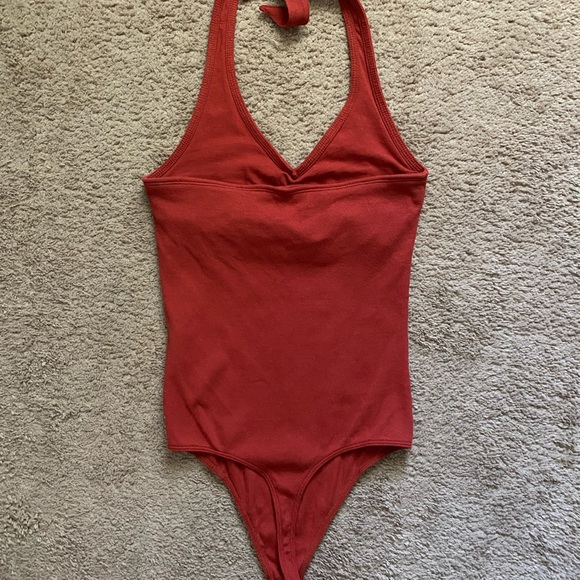 Hollister Burnt Orange Bodysuit - Picture 2 of 4